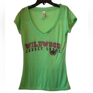 Wildwood Jersey Shore Green V-Neck Women's Top‎ Size XL